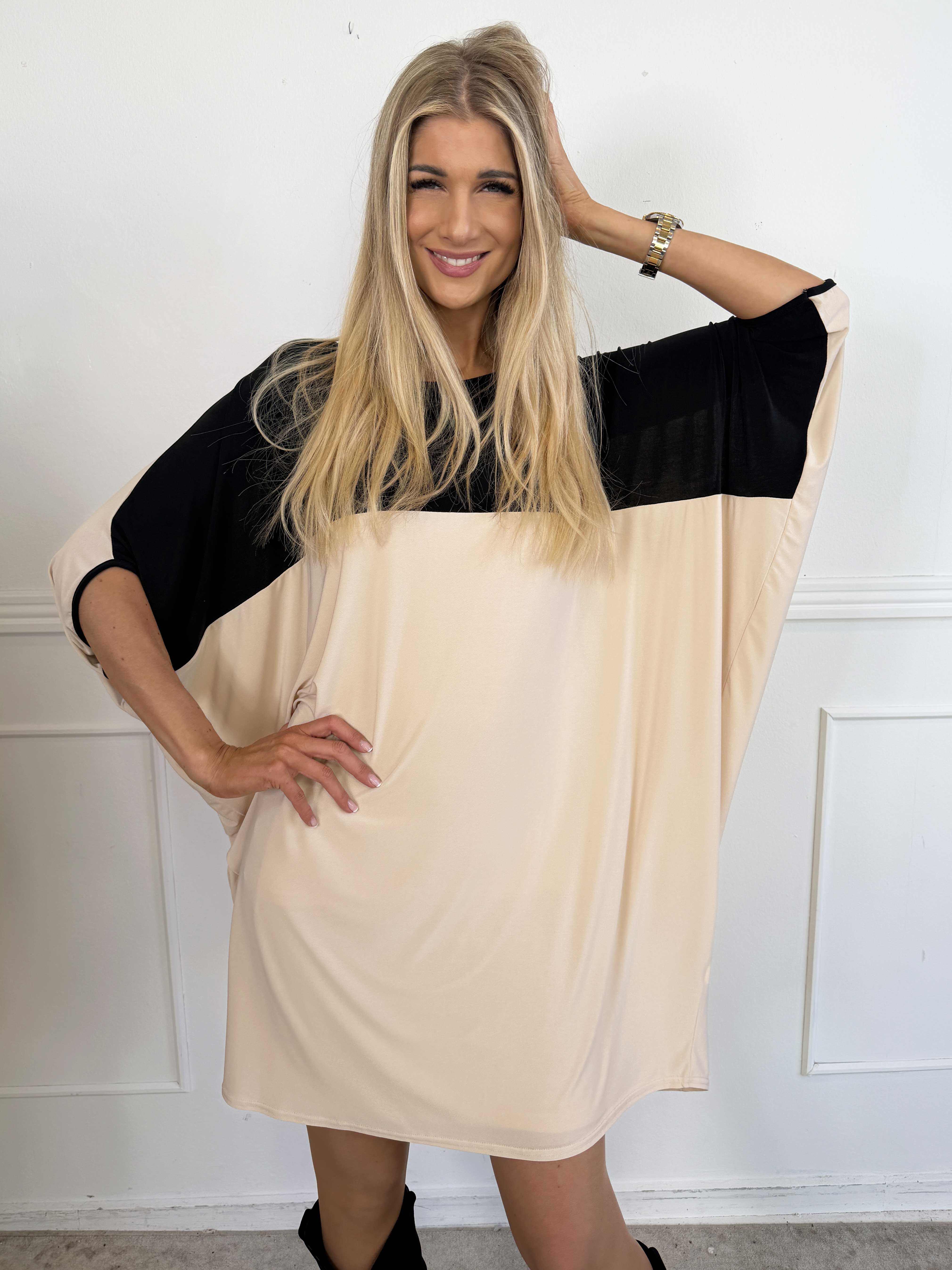 Spencer - Tvåfärgad stretchig tunikaklänning med fladdermusärmar